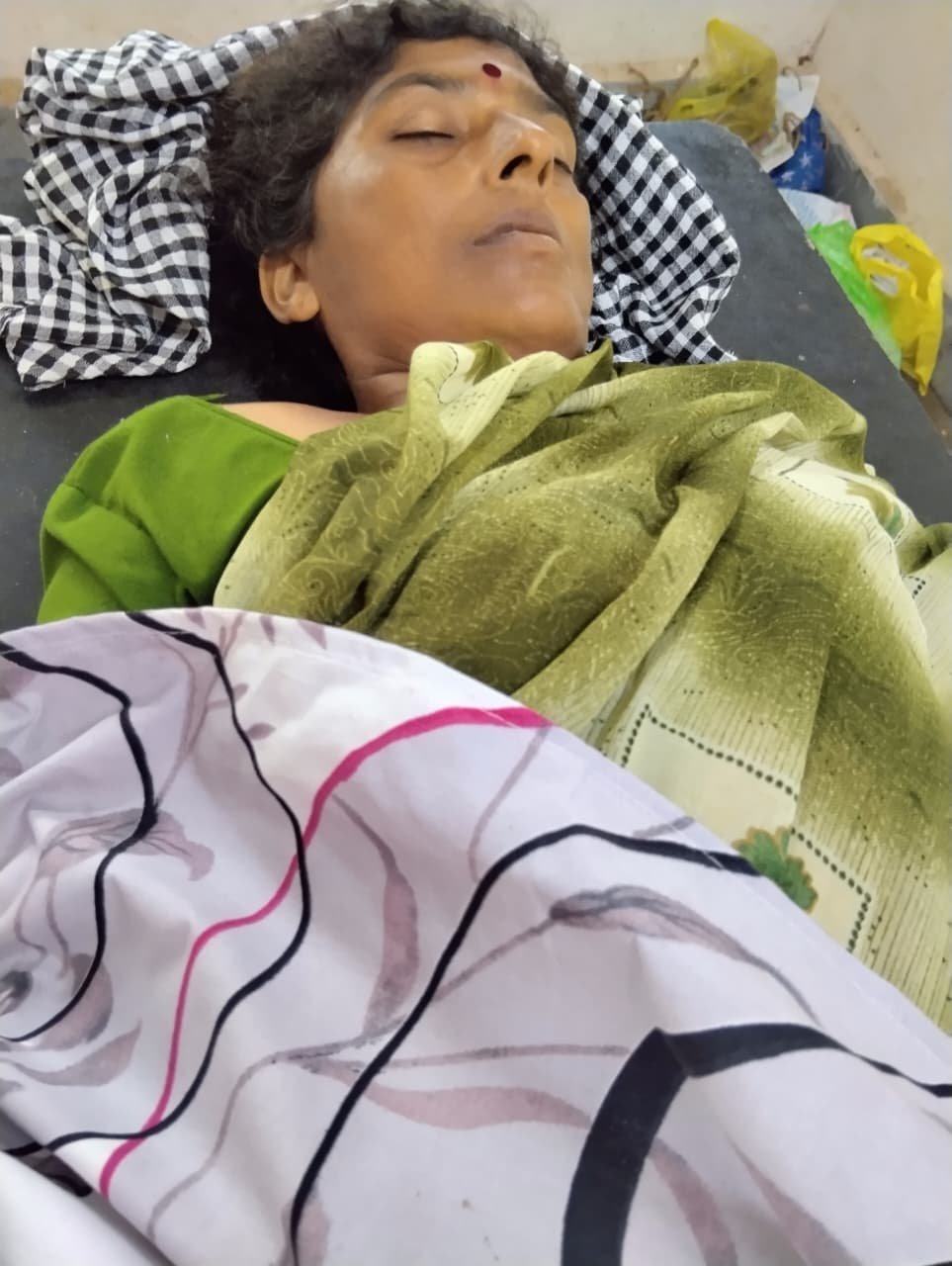 सर्पदंशाने देलनवाडी येथील महिलेचा मृत्यू